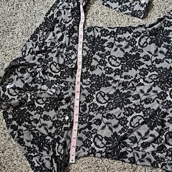 STUNNING DNA COUTURE BLACK LACE LOOK STRETCHY SHIRT - Picture 8 of 10